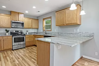 908 Daffodil Avenue NE, Orting, WA 98360 - Photo 10