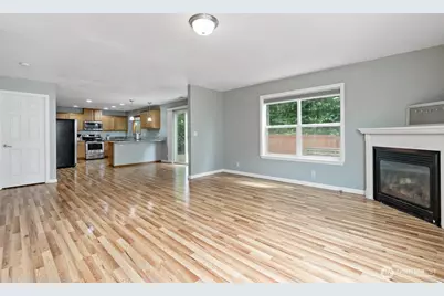 908 Daffodil Avenue NE, Orting, WA 98360 - Photo 8