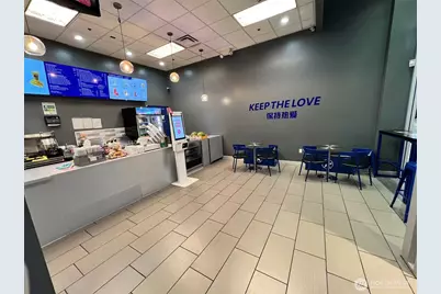 1067 Southcenter Mall, Tukwila, WA 98188 - Photo 2