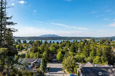 2314 20th Street, Anacortes, WA 98221 - Photo 4