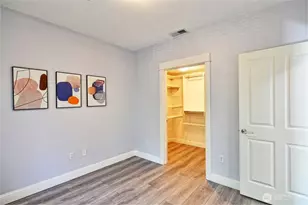 18707 SE Newport Way, Issaquah, WA 98027 - Photo 22