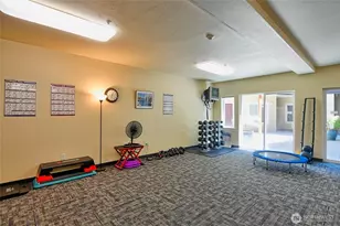 18707 SE Newport Way, Issaquah, WA 98027 - Photo 6