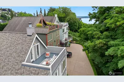 1117 W Blaine Street, Seattle, WA 98119 - Photo 2
