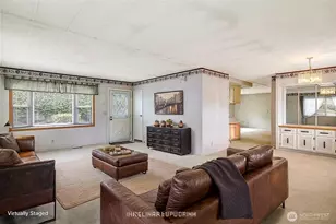 17044 Woodcrest Dr NE, Bothell, WA 98011 - Photo 2