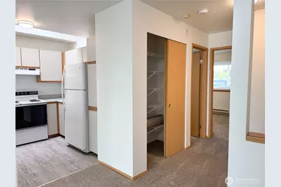 124 SW 154th Street #302, Burien, WA 98166 - Photo 10