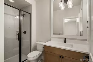 24480 NE 19th Pl, Sammamish, WA 98074 - Photo 32