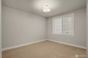 24480 NE 19th Pl, Sammamish, WA 98074 - Photo 30