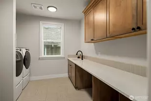 24480 NE 19th Pl, Sammamish, WA 98074 - Photo 24