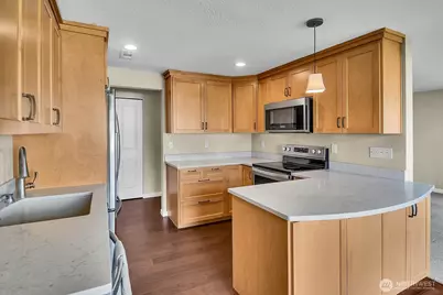 1113 5th Avenue S #208, Edmonds, WA 98020 - Photo 6