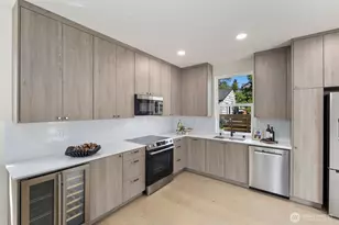311 NW 92nd St, Seattle, WA 98117 - Photo 10