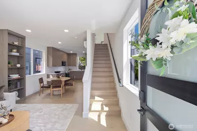 311 NW 92nd Street, Seattle, WA 98117 - Photo 2