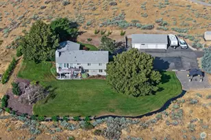 703 S 48th Ave, West Richland, WA 99353 - Photo 4