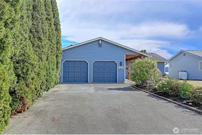 846 Livingston Bay Shore Drive, Camano Island, WA 98282 - Photo 34