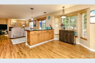 1615 57th Avenue NE, Tacoma, WA 98422 - Photo 4