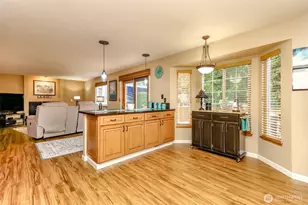 1615 57th Ave NE, Tacoma, WA 98422 - Photo 4