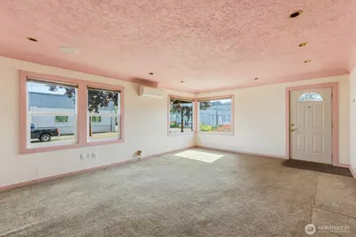 1447 9th Avenue, Longview, WA 98632 - Photo 6