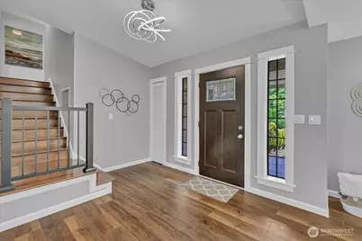 32027 11th Avenue SW, Federal Way, WA 98023 - Photo 2