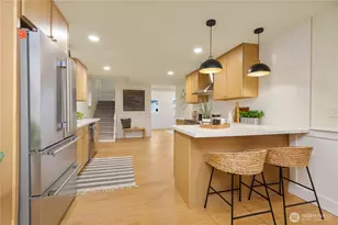 715 27th Ave, Seattle, WA 98122 - Photo 6