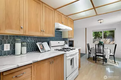 3112 Greenwood Avenue, Bellingham, WA 98225 - Photo 18