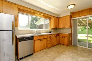 9410 355th St S, McKenna, WA 98558 - Photo 12