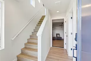 222 124th St SW, Everett, WA 98204 - Photo 4