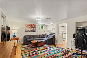 351 NW 84th St, Seattle, WA 98117 - Photo 16