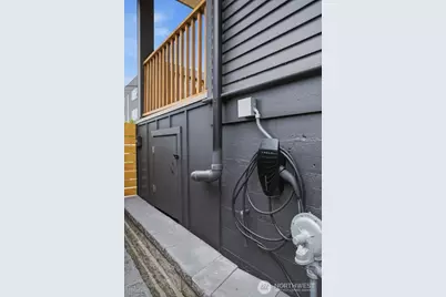 2107 21st Avenue S, Seattle, WA 98144 - Photo 4
