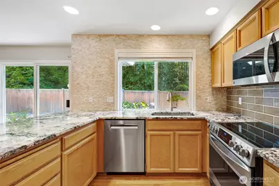 7115 NE 167th Street, Kenmore, WA 98028 - Photo 8