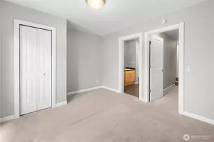 129 A 26th Ave E, Seattle, WA 98112 - Photo 18