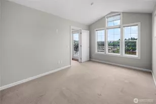 129 A 26th Ave E, Seattle, WA 98112 - Photo 8