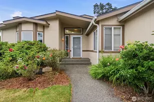 8018 18th Ln SE, Lacey, WA 98503 - Photo 2