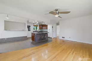 16 Oak Park Dr SW, Lakewood, WA 98499 - Photo 8
