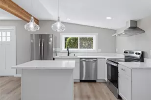 5600 Oceanview Blvd NE, Bremerton, WA 98311 - Photo 10