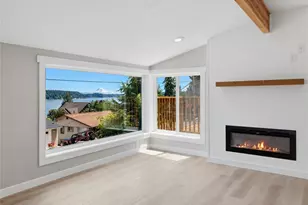 5600 Oceanview Blvd NE, Bremerton, WA 98311 - Photo 4