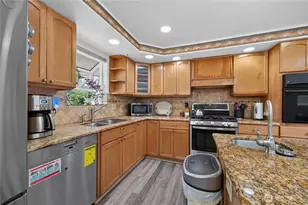 12820 SE 172nd St, Renton, WA 98058 - Photo 10