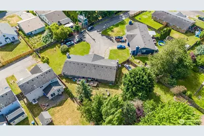 10010 15th Avenue Ct E, Tacoma, WA 98445 - Photo 28