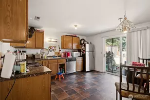 10010 15th Ave Ct E, Tacoma, WA 98445 - Photo 12