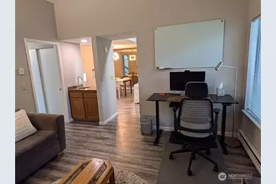 19115 Ballinger Way NE #203, Lake Forest Park, WA 98155 - Photo 12