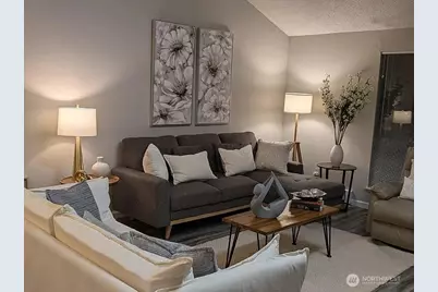 19115 Ballinger Way NE #203, Lake Forest Park, WA 98155 - Photo 2