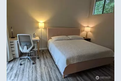 19115 Ballinger Way NE #203, Lake Forest Park, WA 98155 - Photo 16