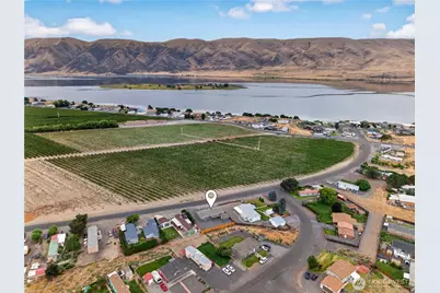 412 SW Thunderbird Way, Mattawa, WA 99349 - Photo 2