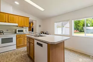 2949 Canlin Dr, Ferndale, WA 98248 - Photo 34