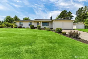2949 Canlin Dr, Ferndale, WA 98248 - Photo 2