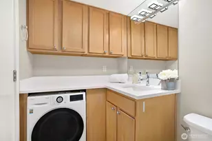 1601 Taylor Ave N, Seattle, WA 98109 - Photo 18