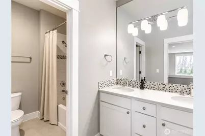 3232 112th Avenue SE, Bellevue, WA 98004 - Photo 22