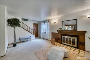 406 Pennie Ln, Bremerton, WA 98310 - Photo 4
