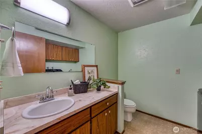 406 Pennie Lane, Bremerton, WA 98310 - Photo 8