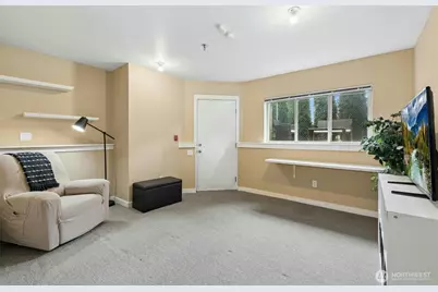 11560 Stone Avenue N #101, Seattle, WA 98133 - Photo 18