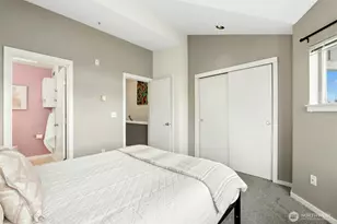 11560 Stone Ave N, Seattle, WA 98133 - Photo 12