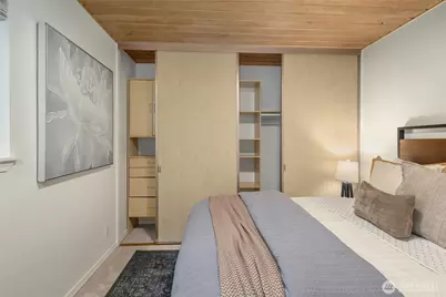 5249 40th Avenue NE #402, Seattle, WA 98105 - Photo 26